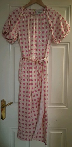 Bnwt closet london cream - closet, polka